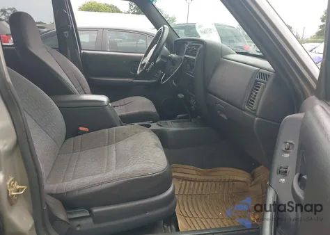 2000 Jeep Cherokee Sport z USA, uszkodzony, nr VIN 1J4FF48S7YL220827